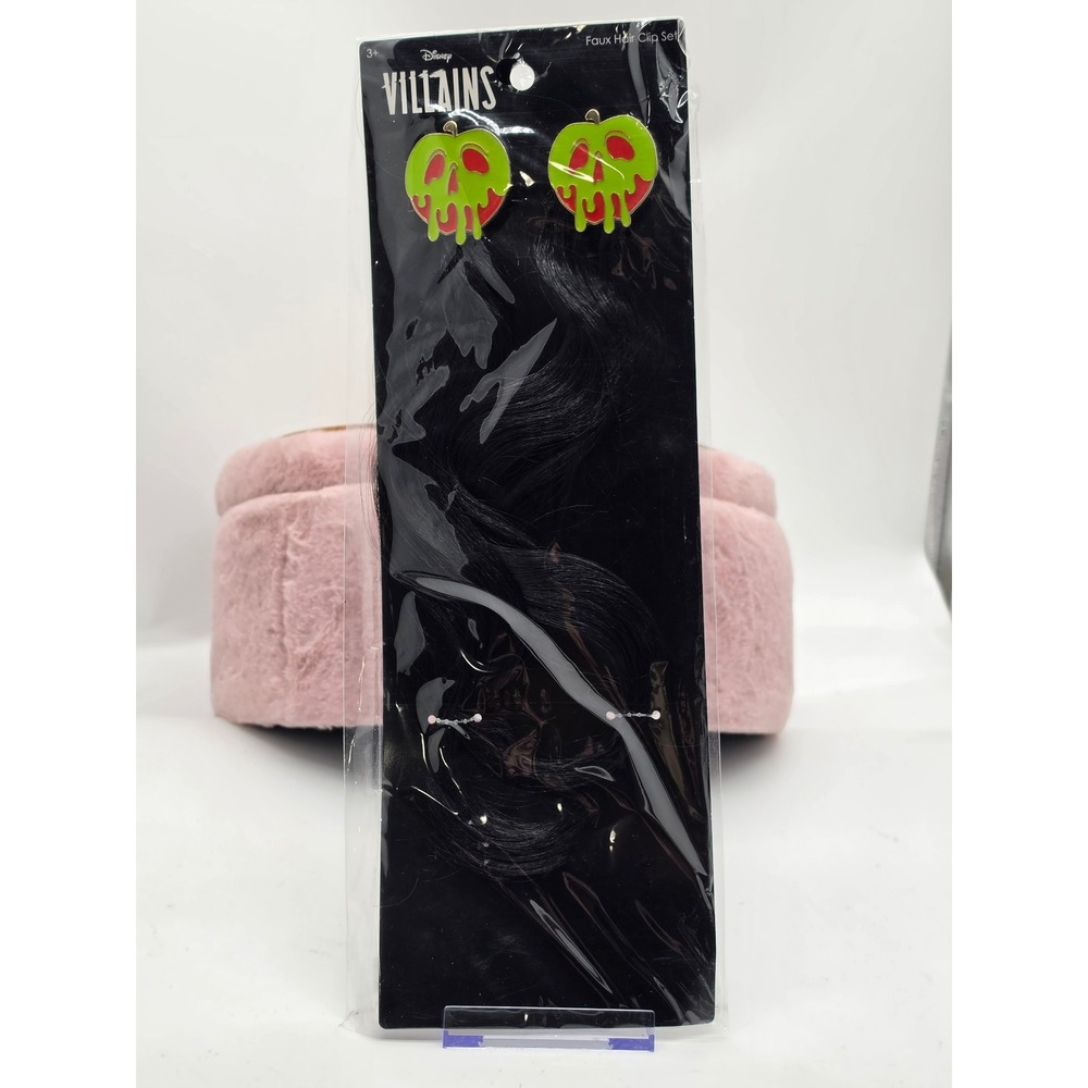 Disney Villains Evil Queen Poison Apple Black Faux Hair Clip Spirit Halloween